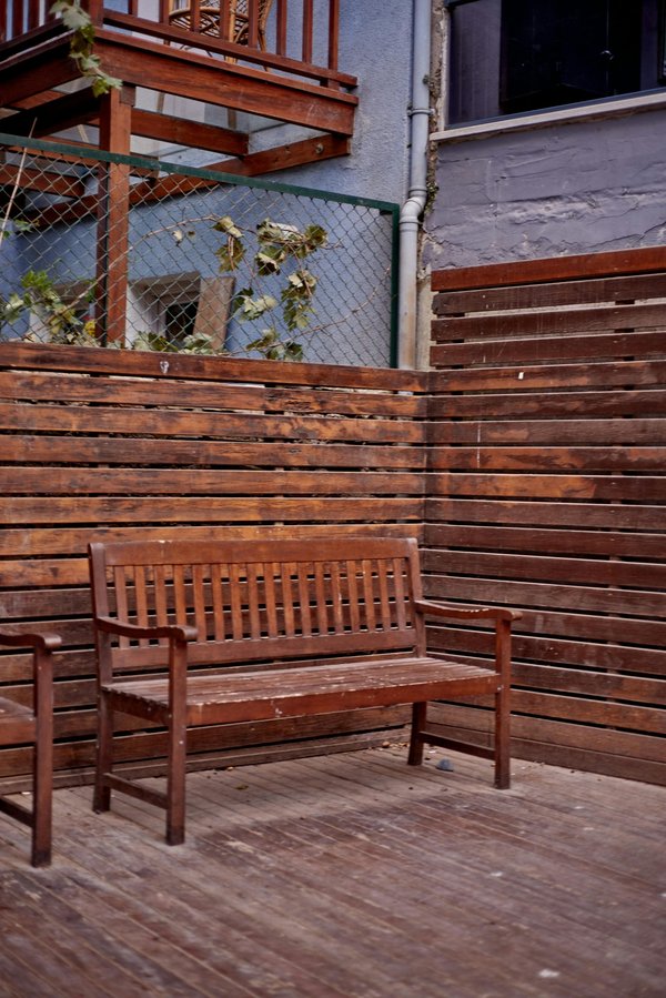 Entretien lame terrasse composite manhattan : conseils essentiels